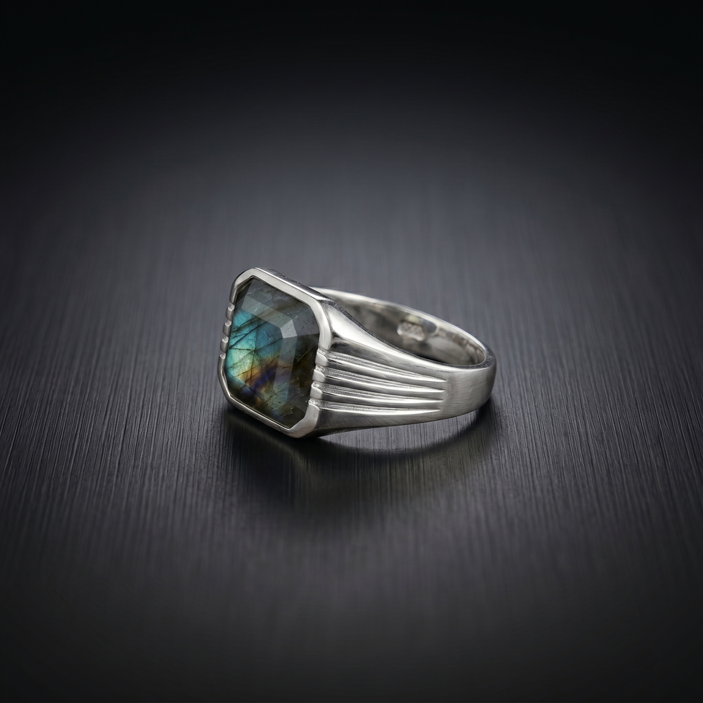 Labradorite Signet Ring