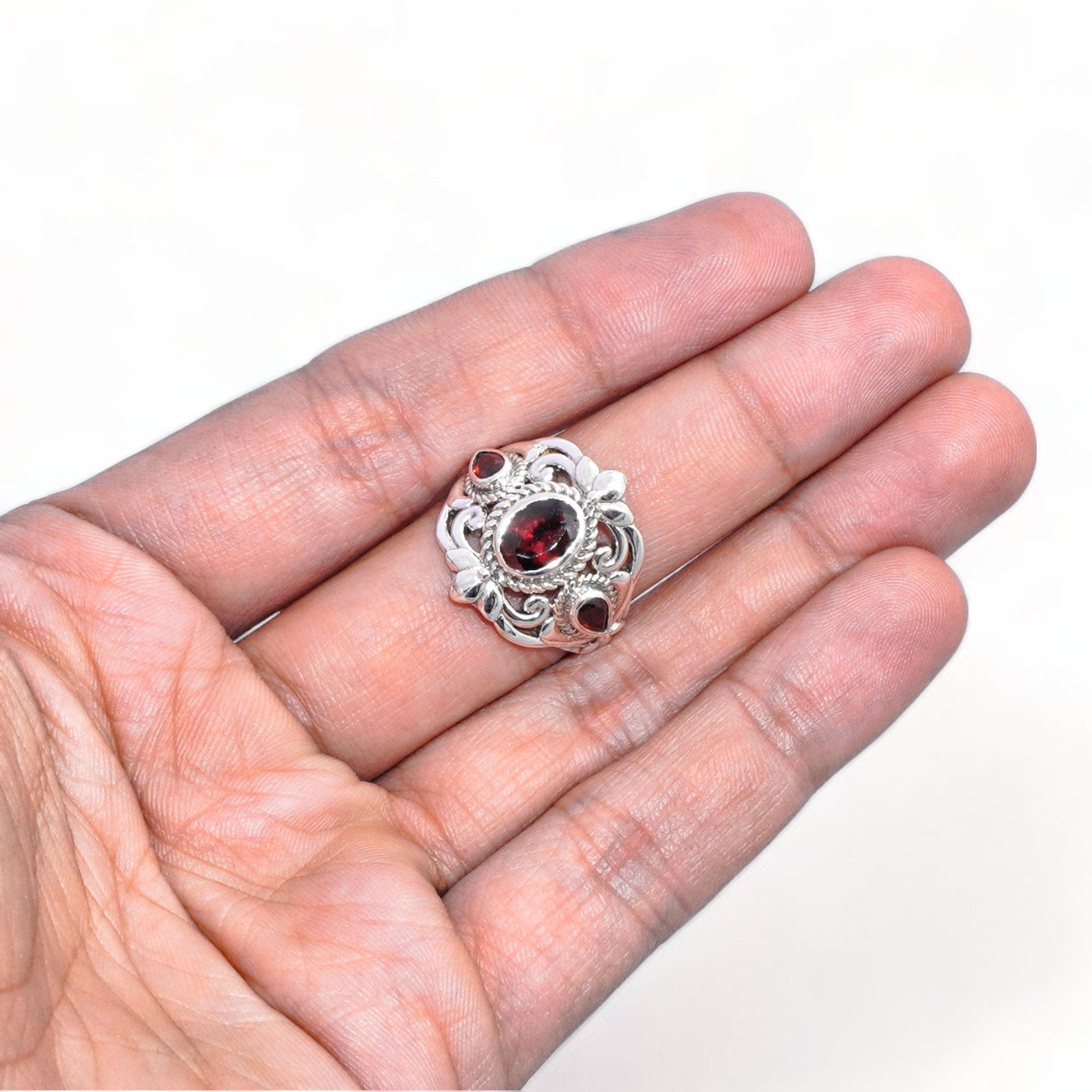 Vintage Garnet Ring: 925 Sterling Silver Filigree Design