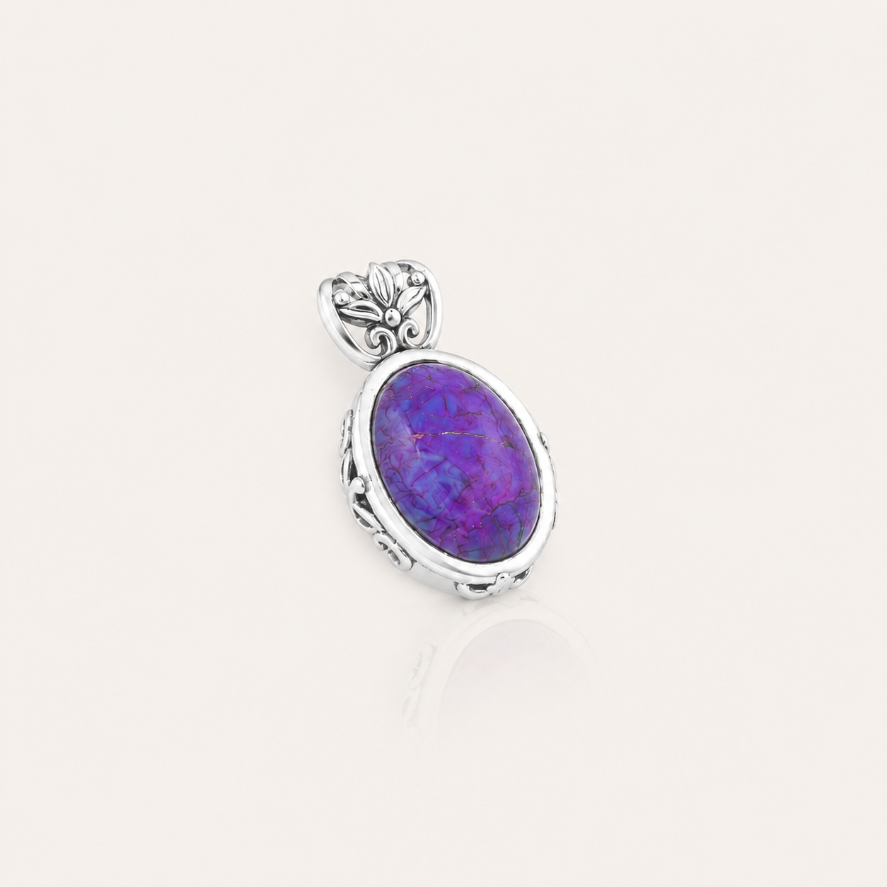 The Mojave Violet Pendant