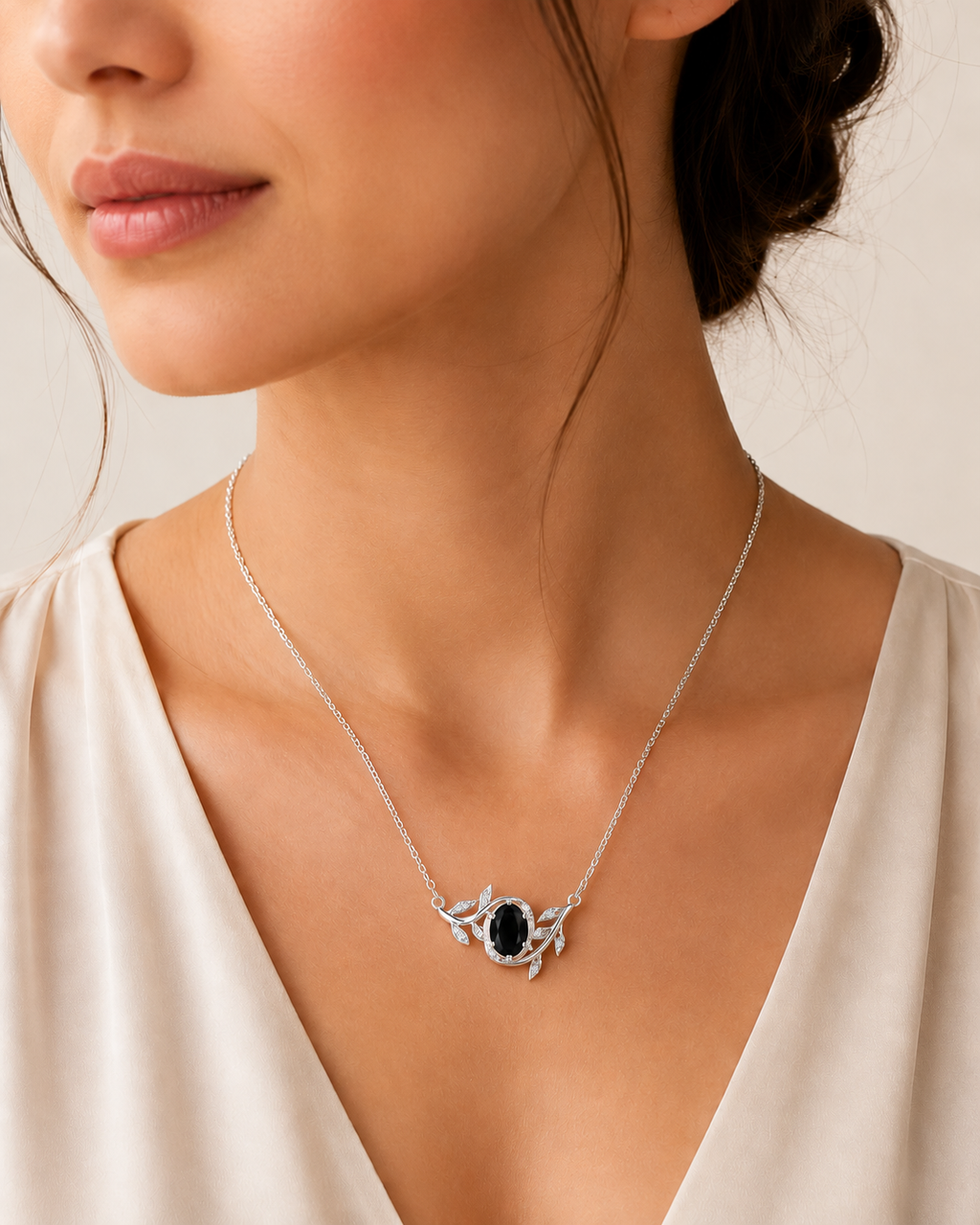 The Dark Garden Necklace